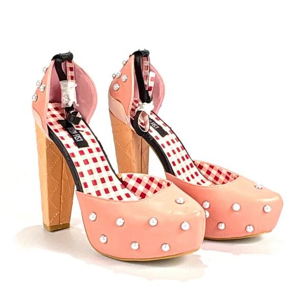 IRON FIST Pink Pearl Studded Platform Heels Womens US 8  High Heel Shoes - Picture 1 of 10